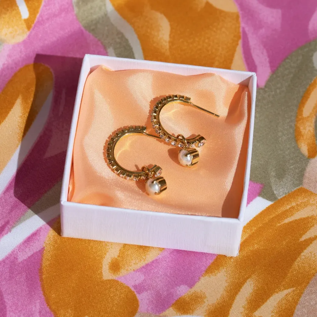 Bella Loop Earrings/Pearl + Crystal